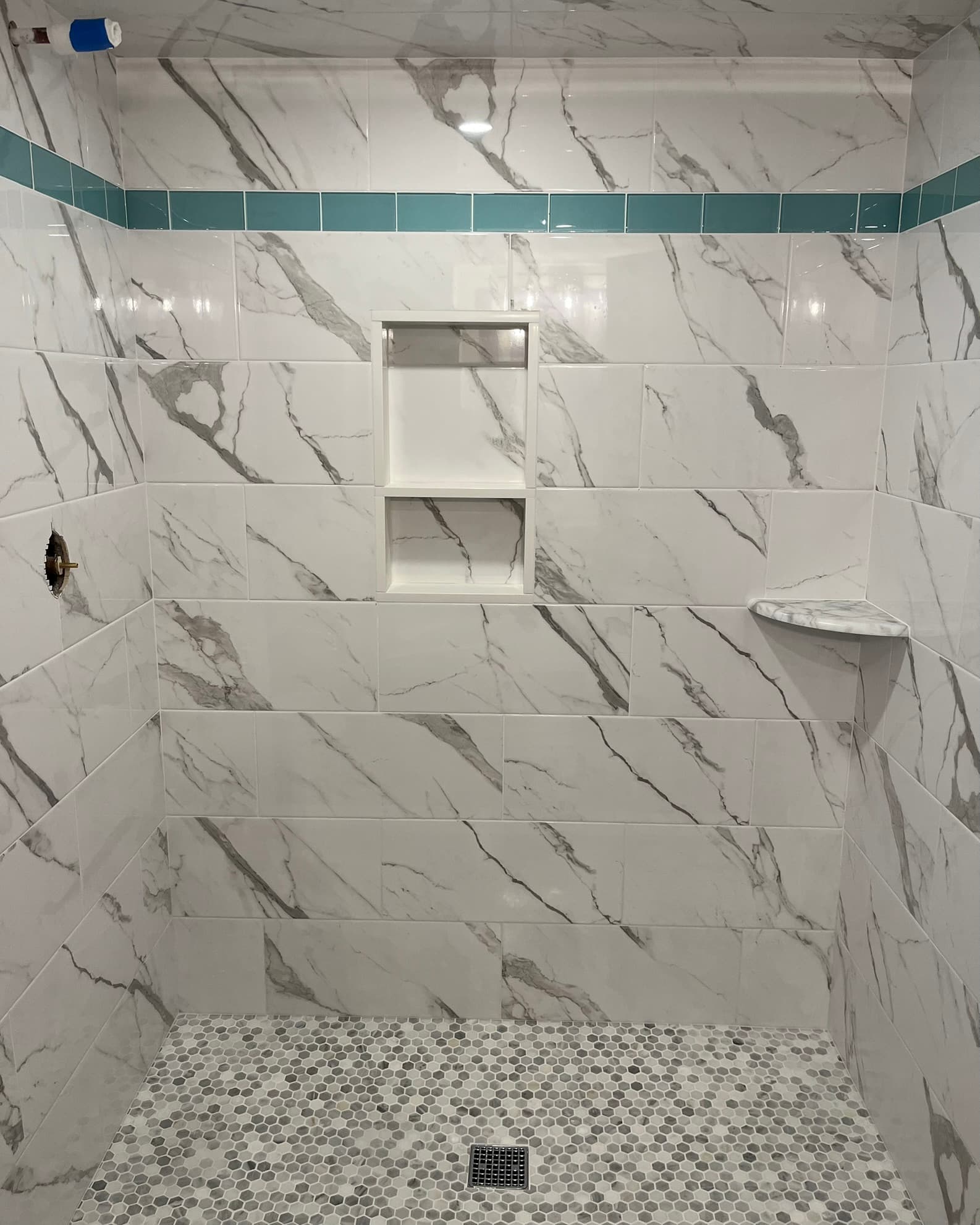 BuildBeauty shower tile work photo 30
