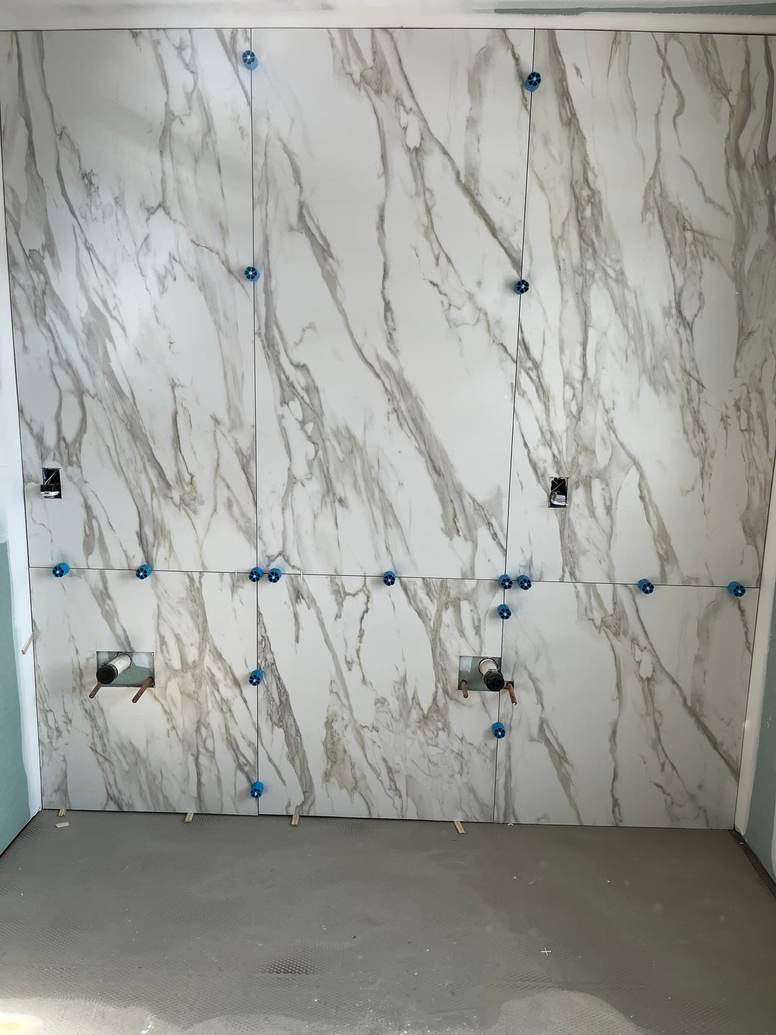 BuildBeauty shower tile work photo 65
