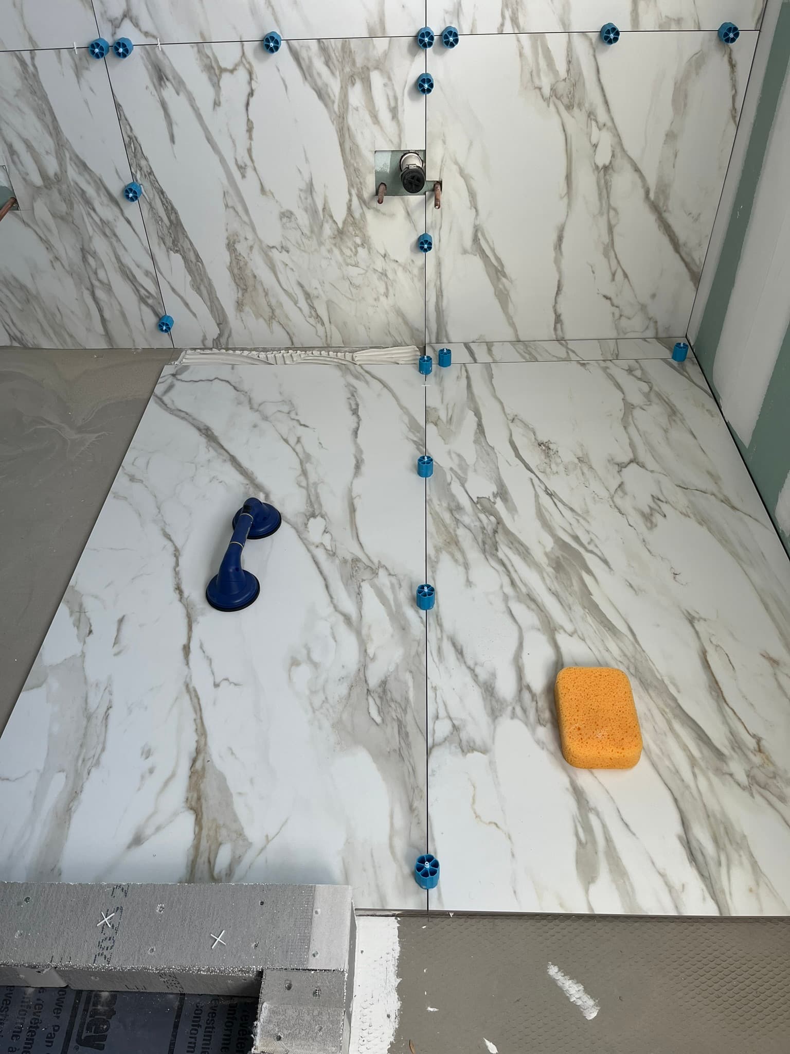 BuildBeauty shower tile work photo 66